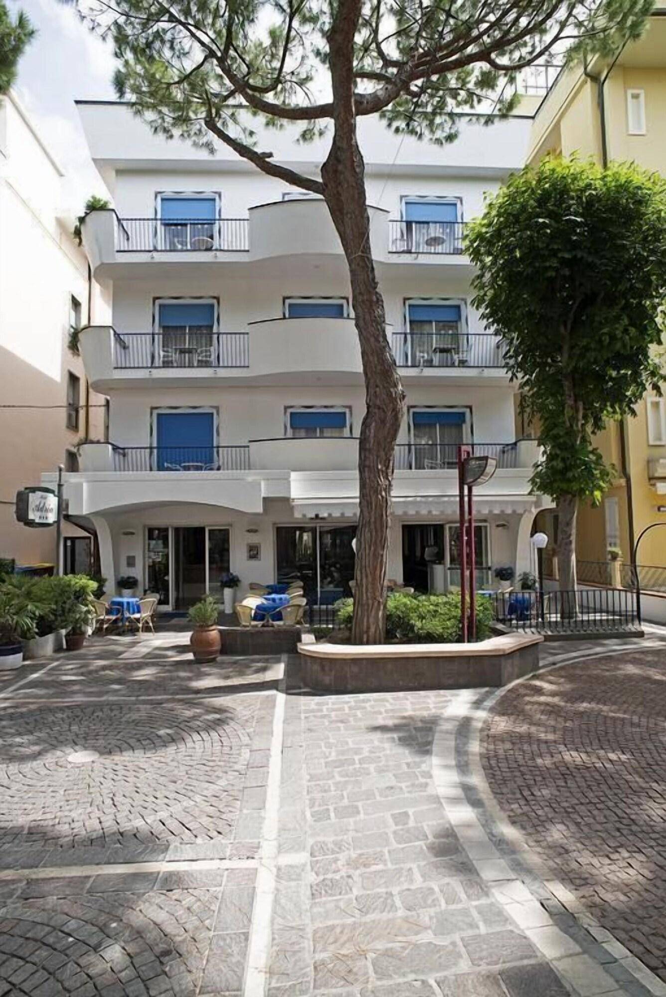 Hotel Adria B&B - Colazione fino alle 12 2