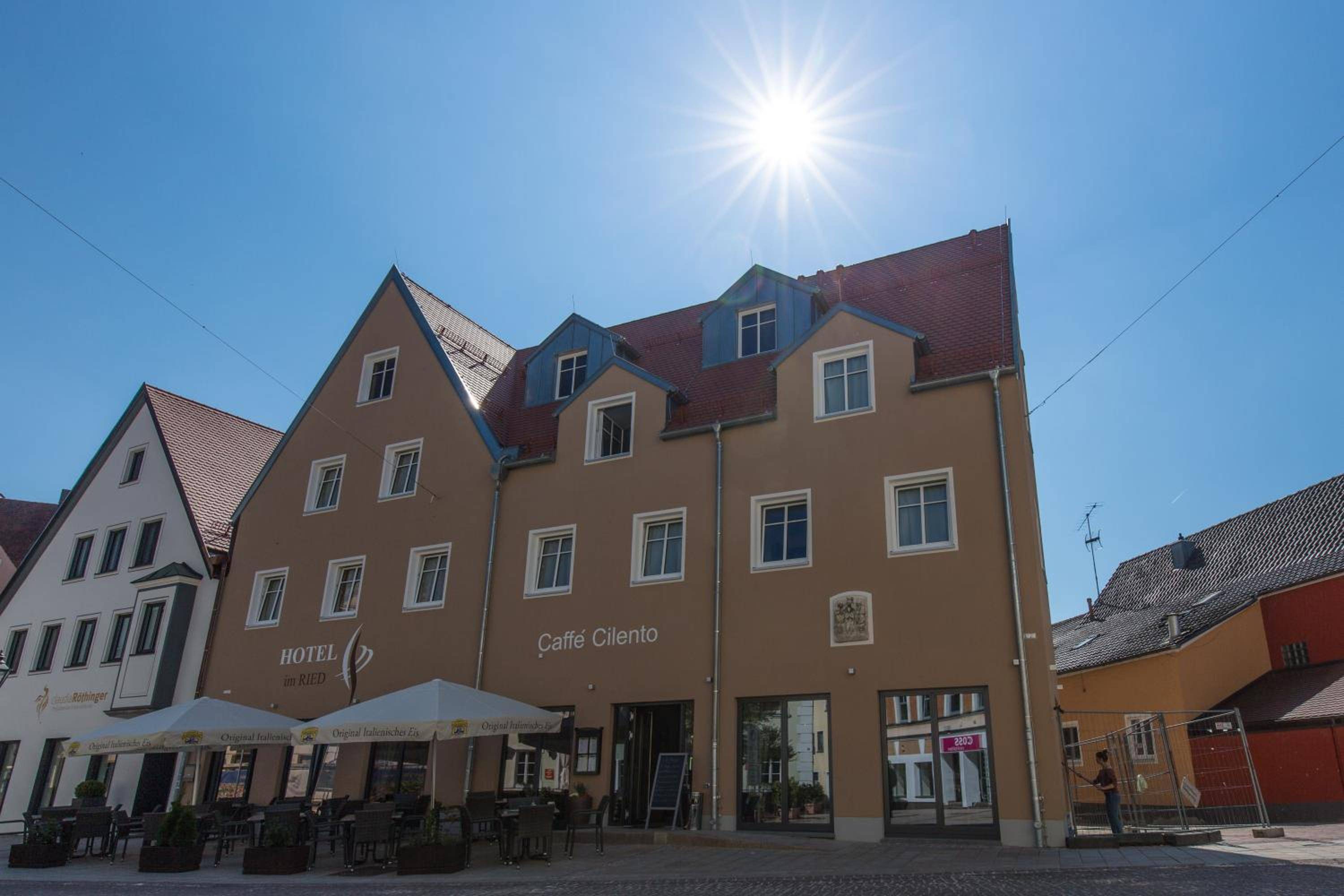 Hotel im Ried 2