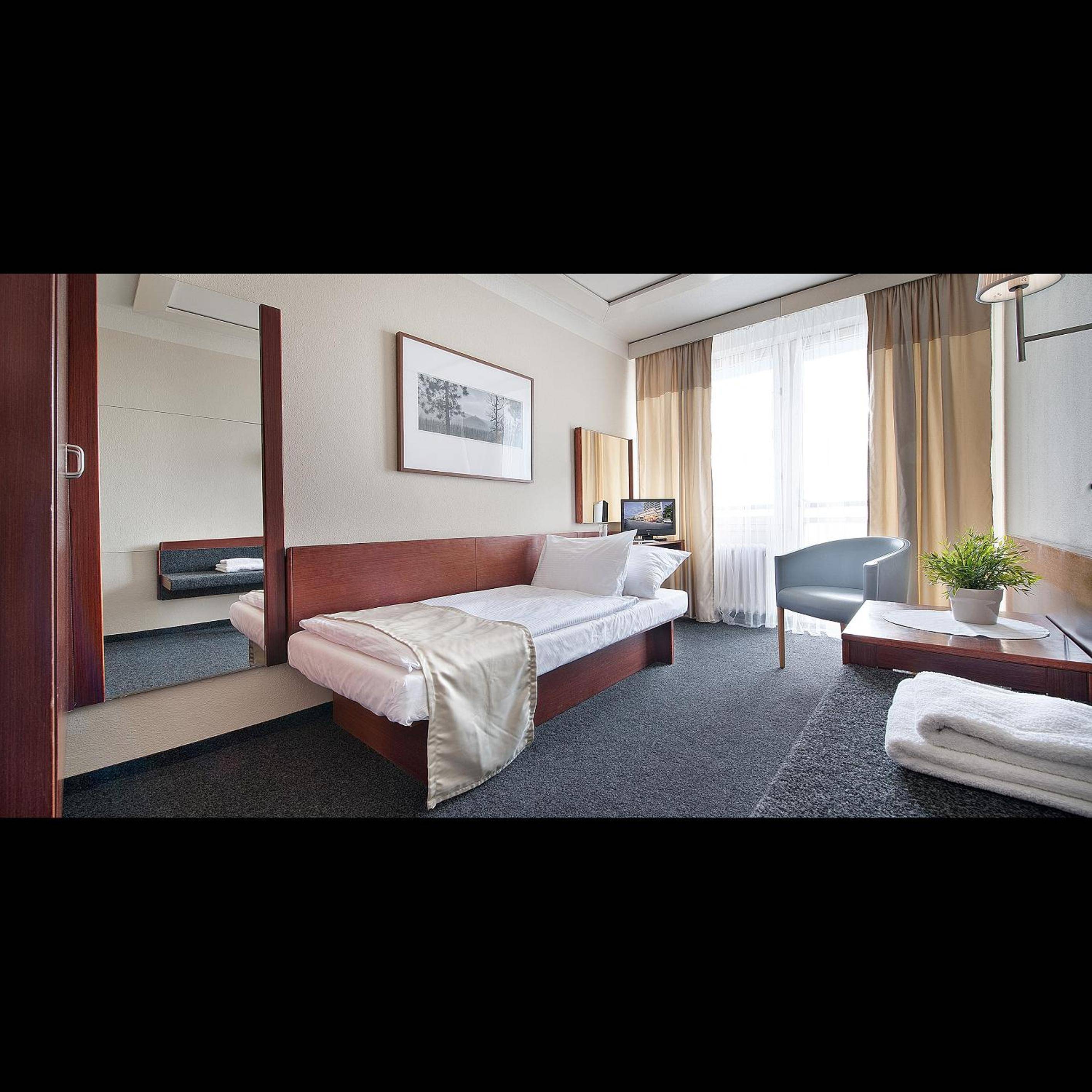 Hotel Kladno 2
