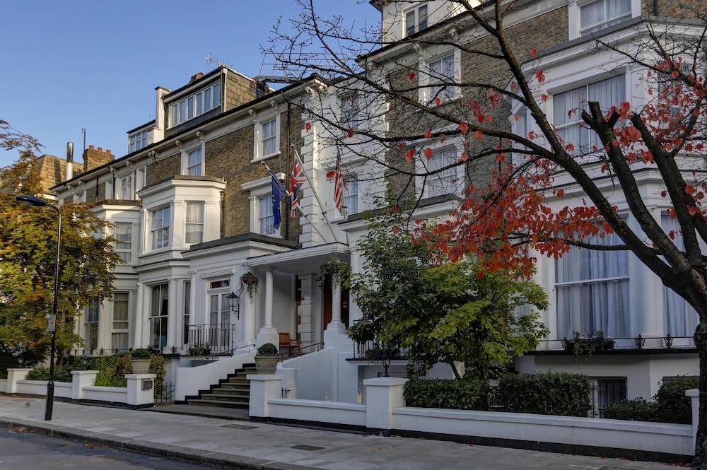 Best Western Swiss Cottage Hotel 1