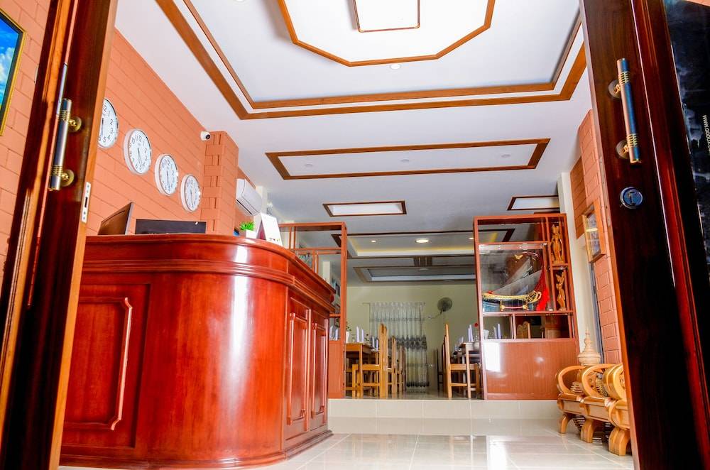 City Light Hotel 2
