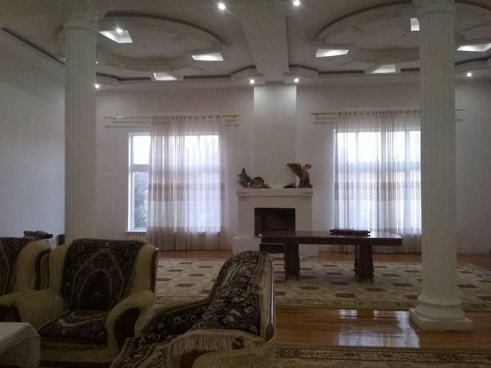 May weather Resort Family G House 1