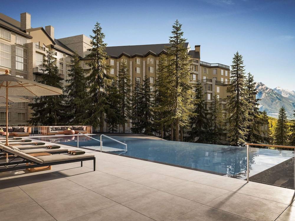 Rimrock Banff, Emblems Collection 1