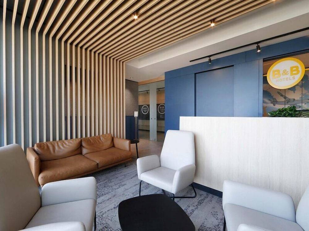B&B Hotel Berlin-Airport 2