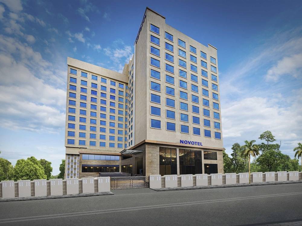 Novotel Mumbai International Airport 1