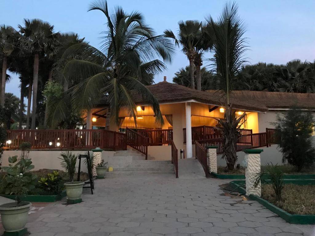 Holiday Beach Resort 1