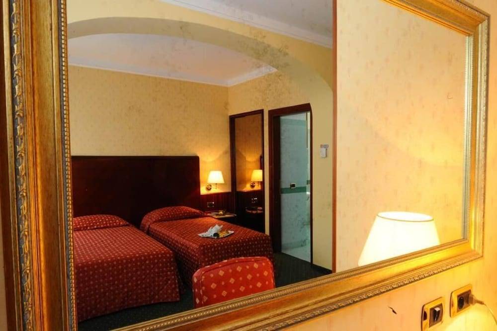 Albergo Ristorante La Spia D'Italia 2
