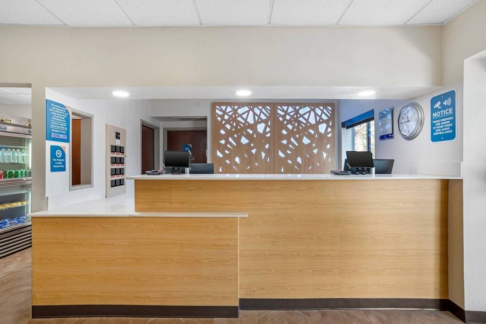 Sleep Inn & Suites Pensacola - University Area 2