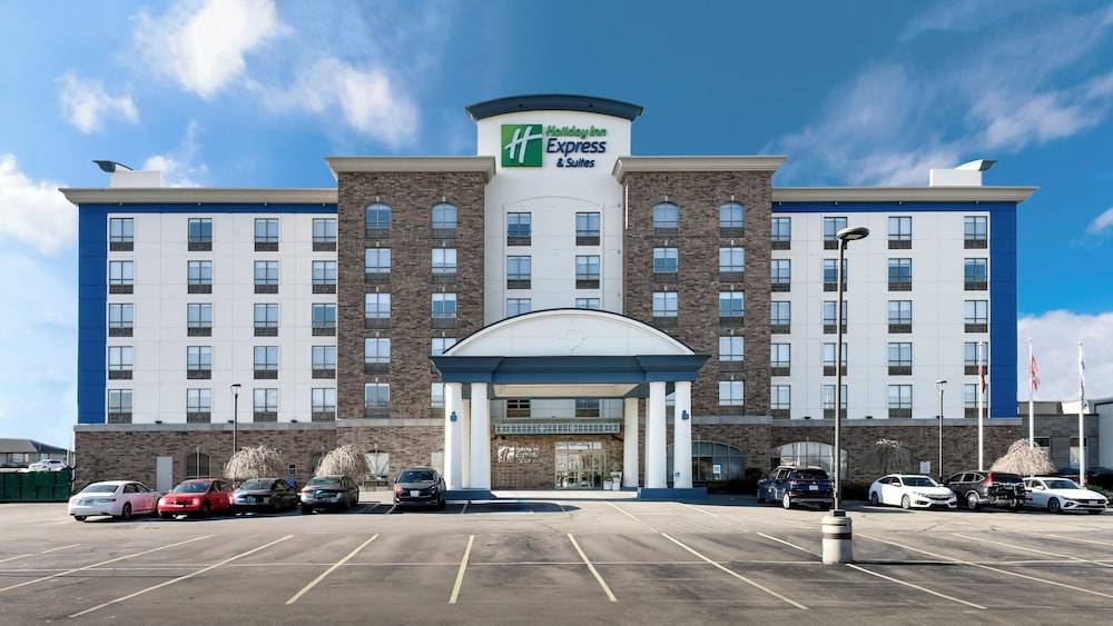 Holiday Inn Express & Suites WATERLOO - ST. JACOBS AREA by IHG 1
