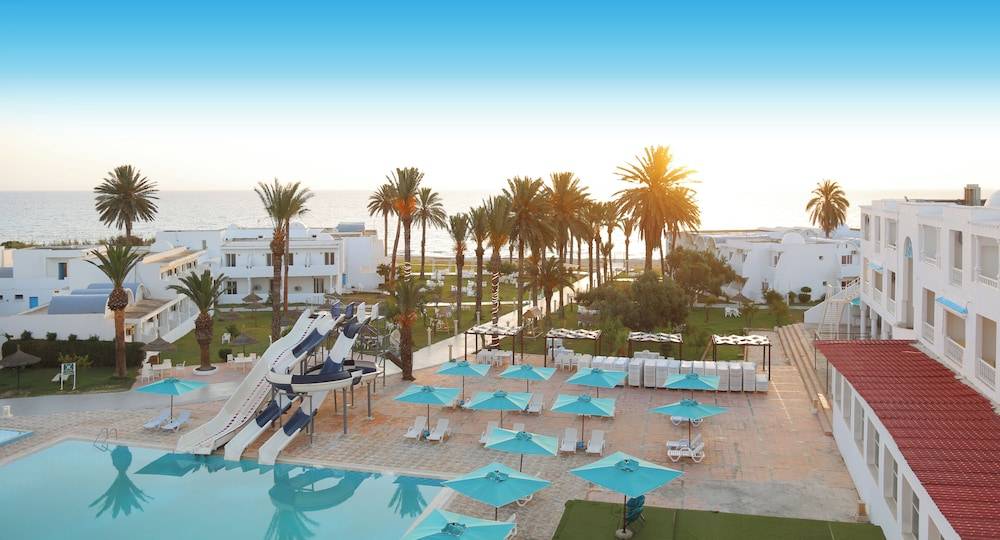 Hotel Best Beach- Family Only 1