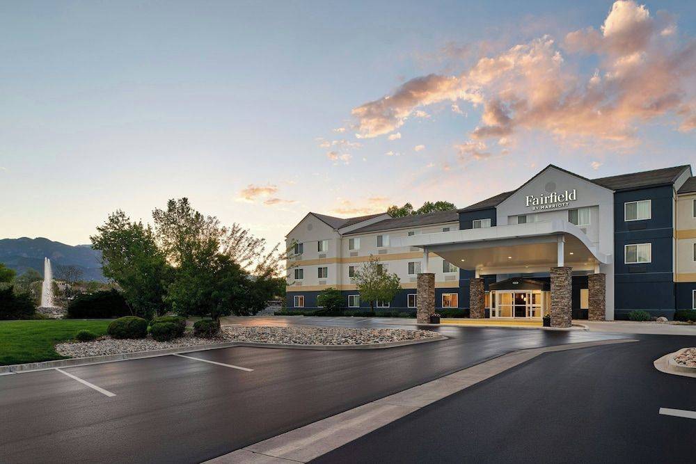 Fairfield Inn & Suites Colorado Springs South 1