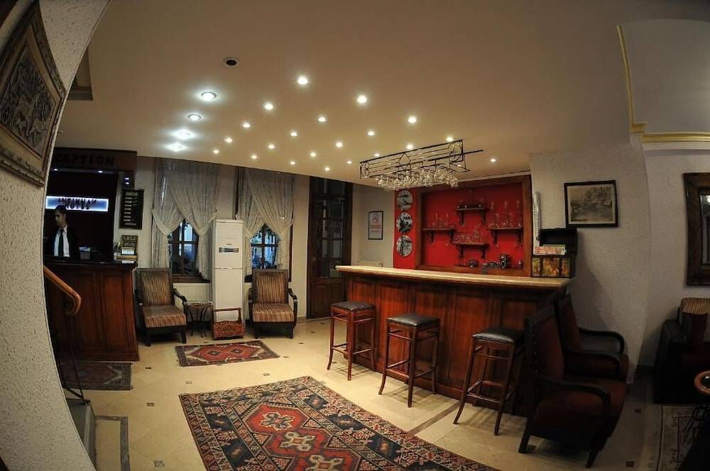 Antikhan Hotel 2