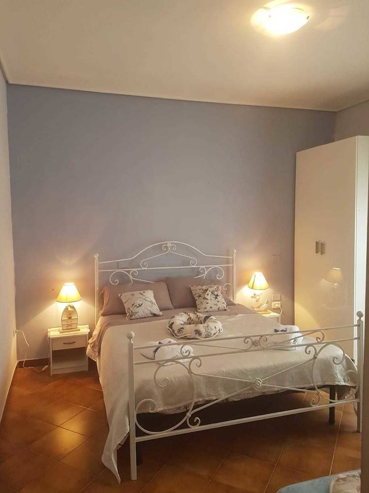 Iris B&b 1