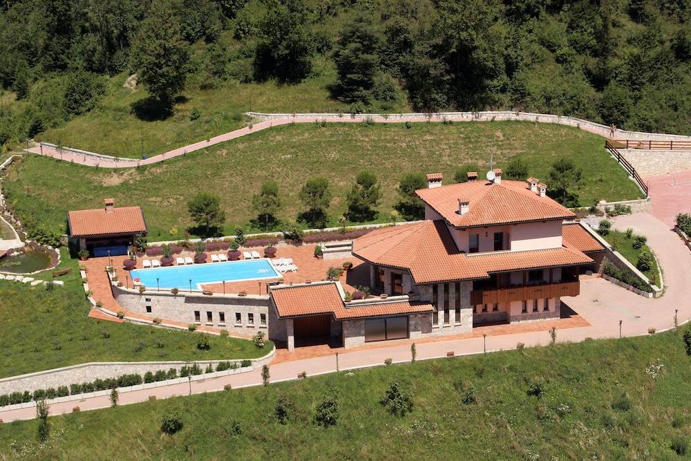 Resort San Pellegrino Terme 1