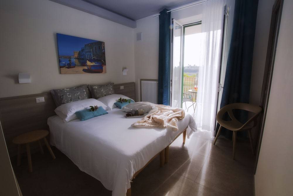 Casa Borgo Regina B&B - Bari Puglia Apartments 1