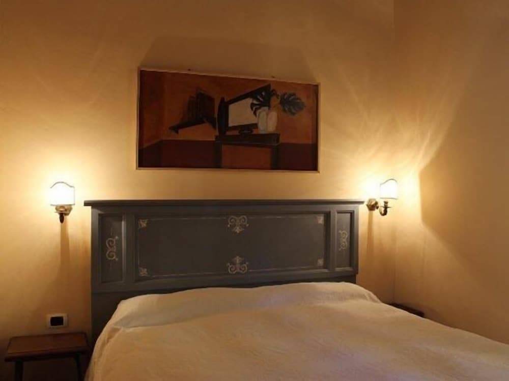 Agriturismo Castello Santa Margherita 2
