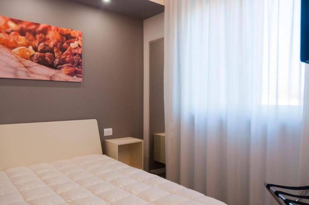 VILLA FENIX PONTE SAN PIETRO 2