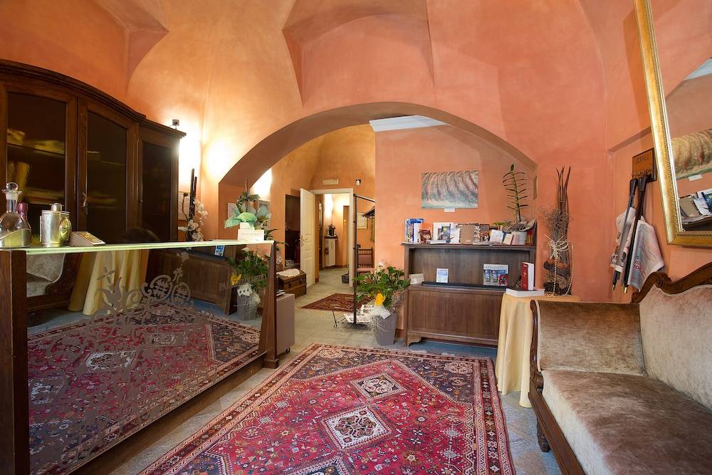 Hotel Palazzo Di Mezzo 2