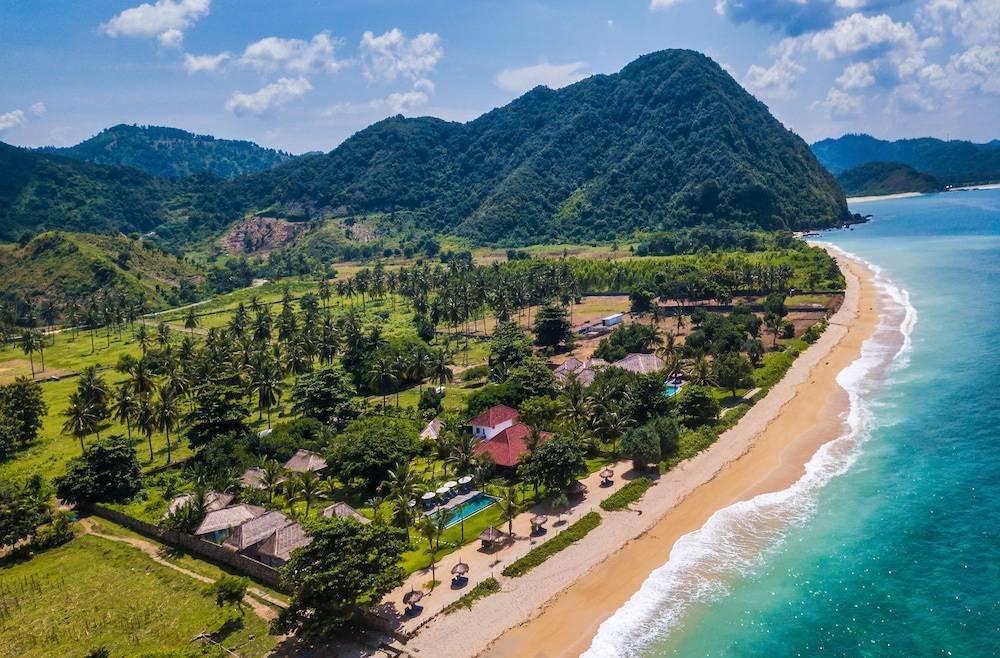 Segara Lombok Beach Resort 1