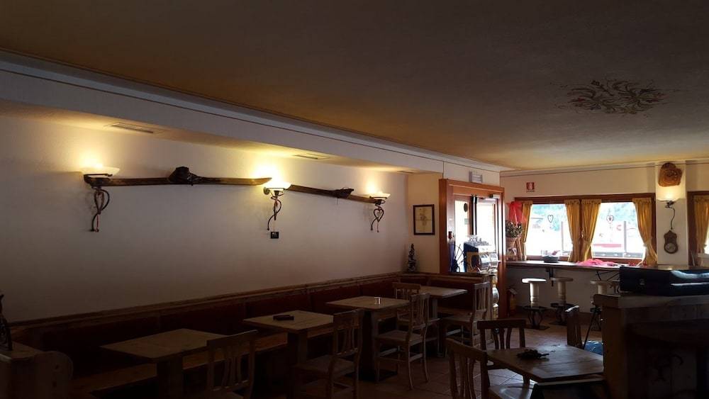 Albergo Bucaneve 2