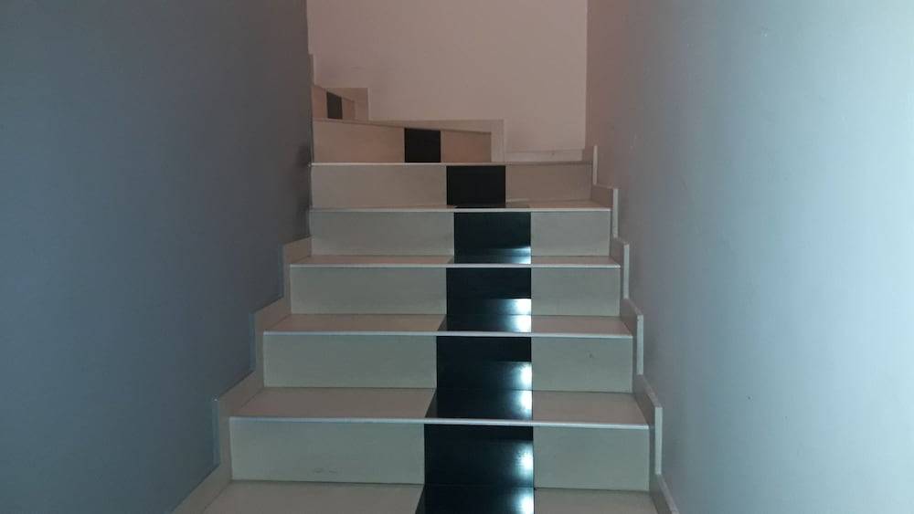 Rooms And Apartments S 2
