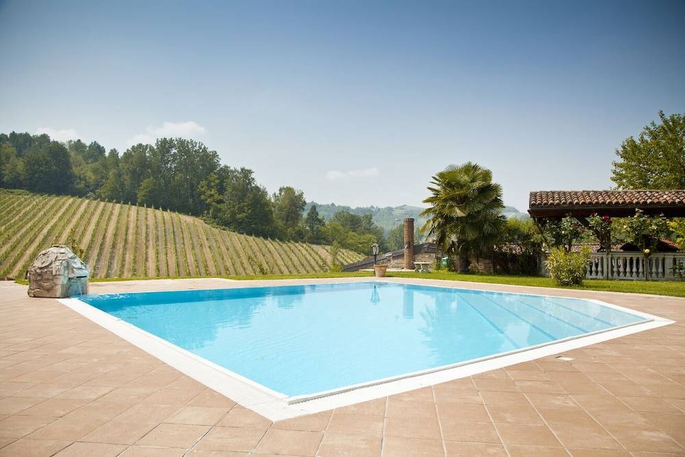 Tenuta Cà dei Mandorli 1