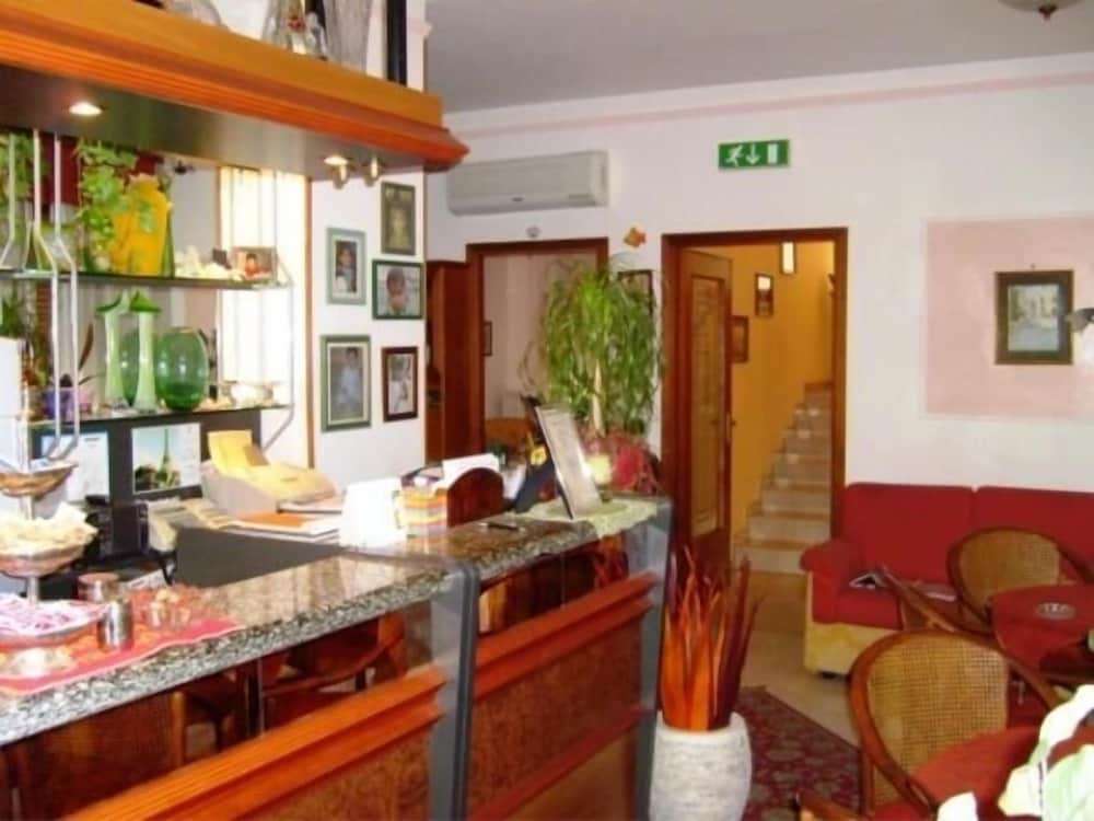 Albergo Marenghi 2