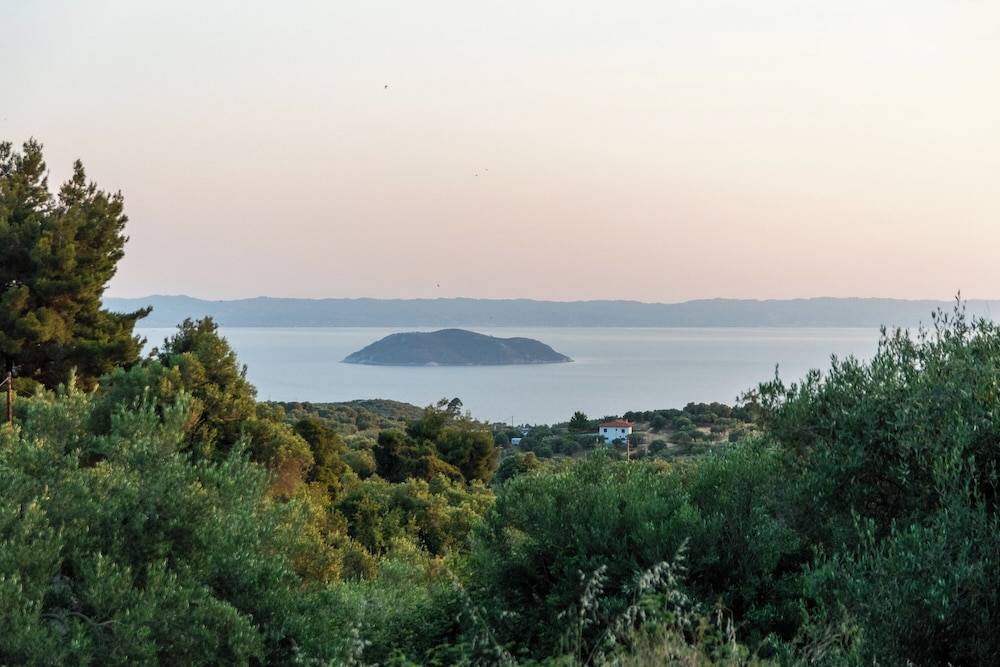 Oreiades Guesthouse 1
