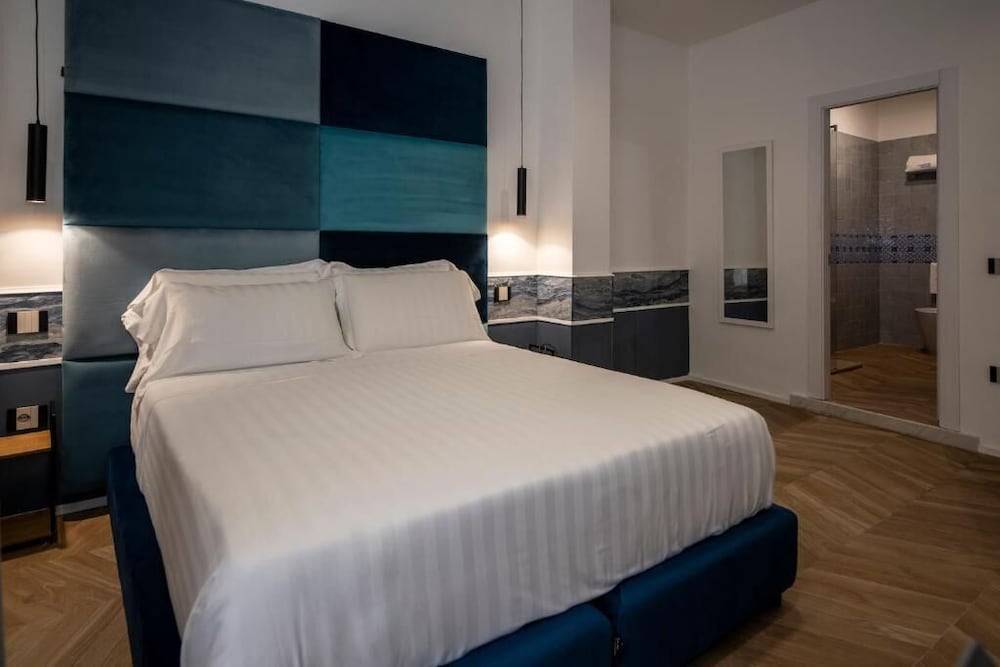 LARGO MARADONA - Guest House 2