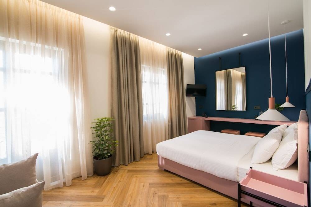 Ederlezi Zoubourlou Aparthotel 2