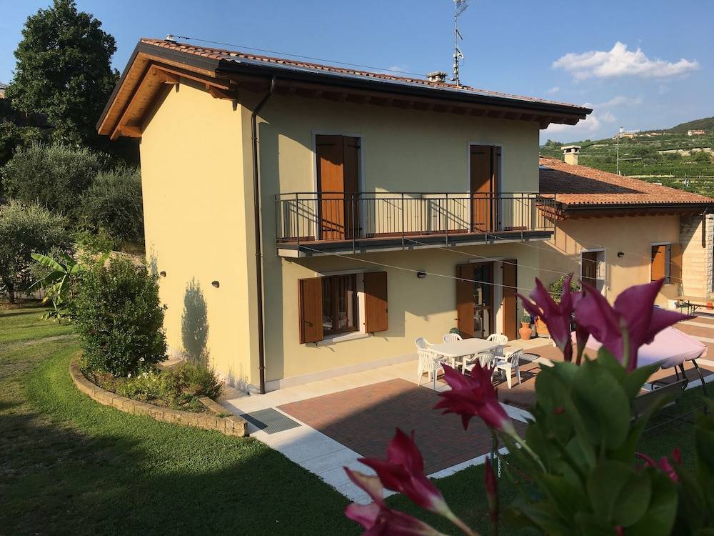 La Bella Vigna 1