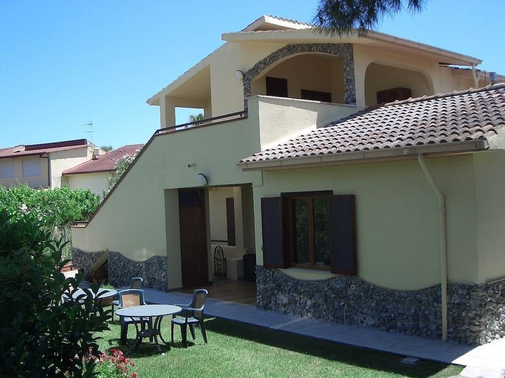 Sybaris B&B 1