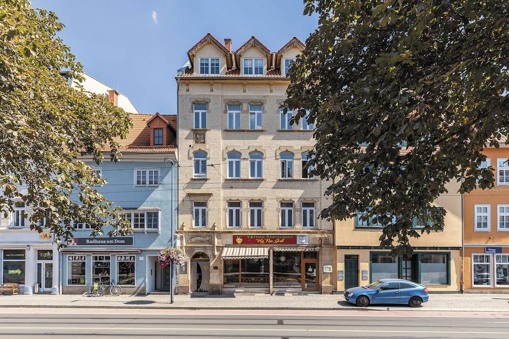 Hotel Garni " Am Domplatz" 1