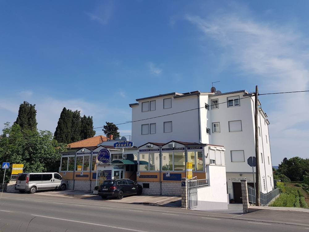 Guesthouse Varnica 1