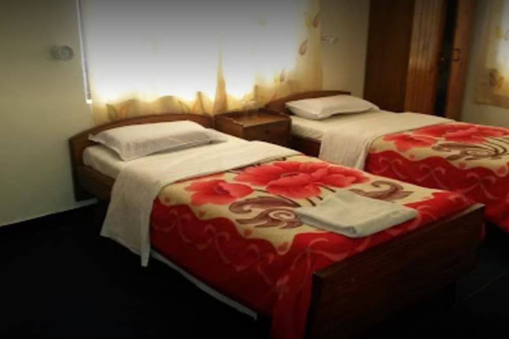 Hotel Sports 1