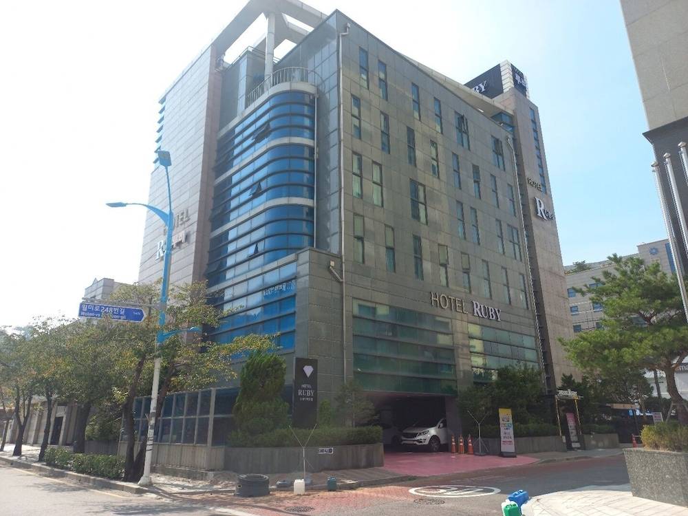 Ruby Tourist Hotel Wolmido 1