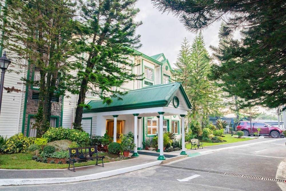 Microtel by Wyndham Baguio 1