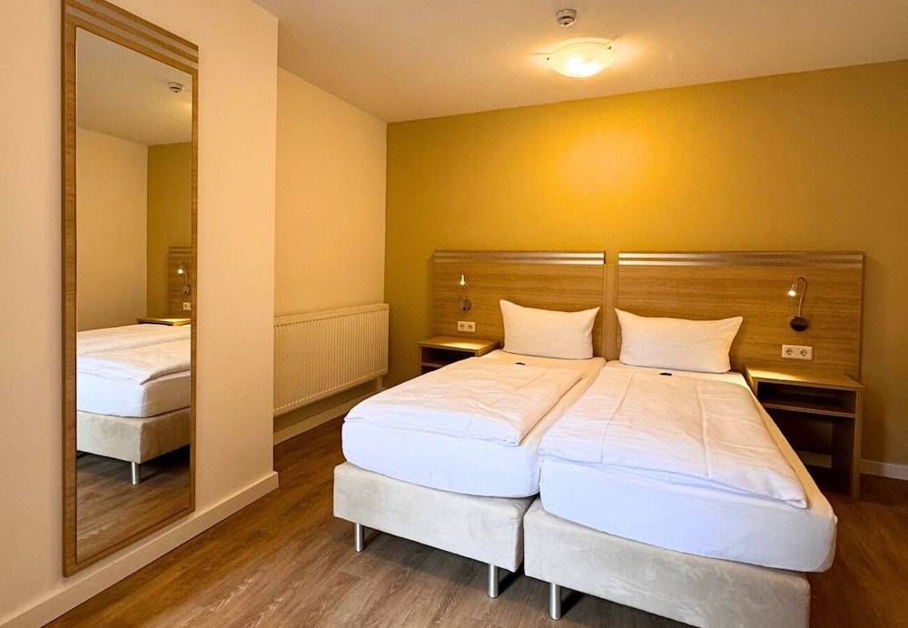 Hotel Altes Weinhaus 1