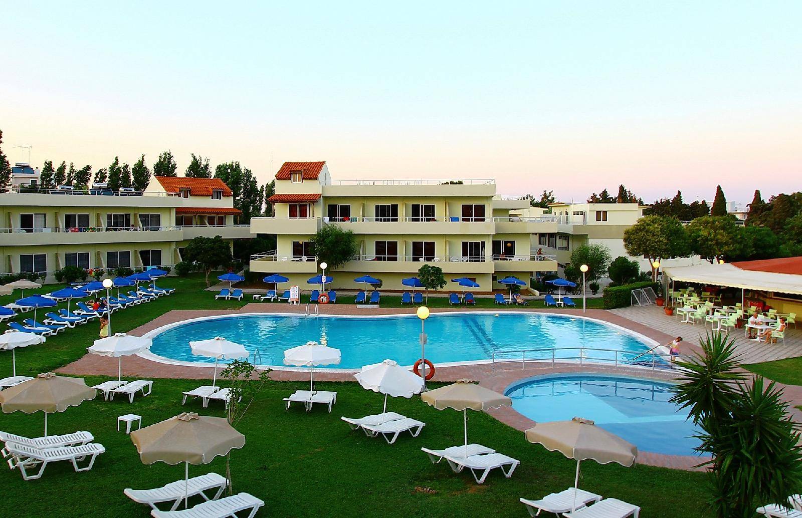 Amira Hotel 2