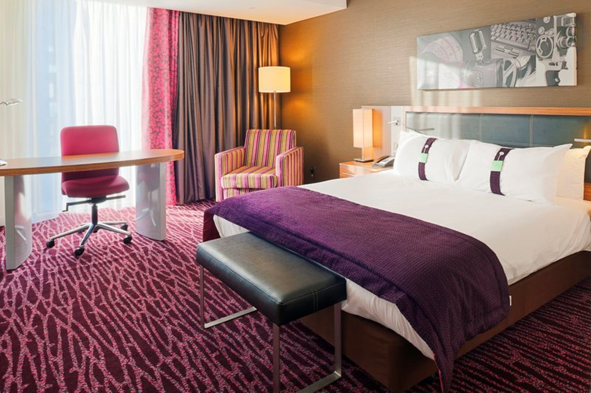 Holiday Inn MANCHESTER - MEDIACITYUK by IHG 1