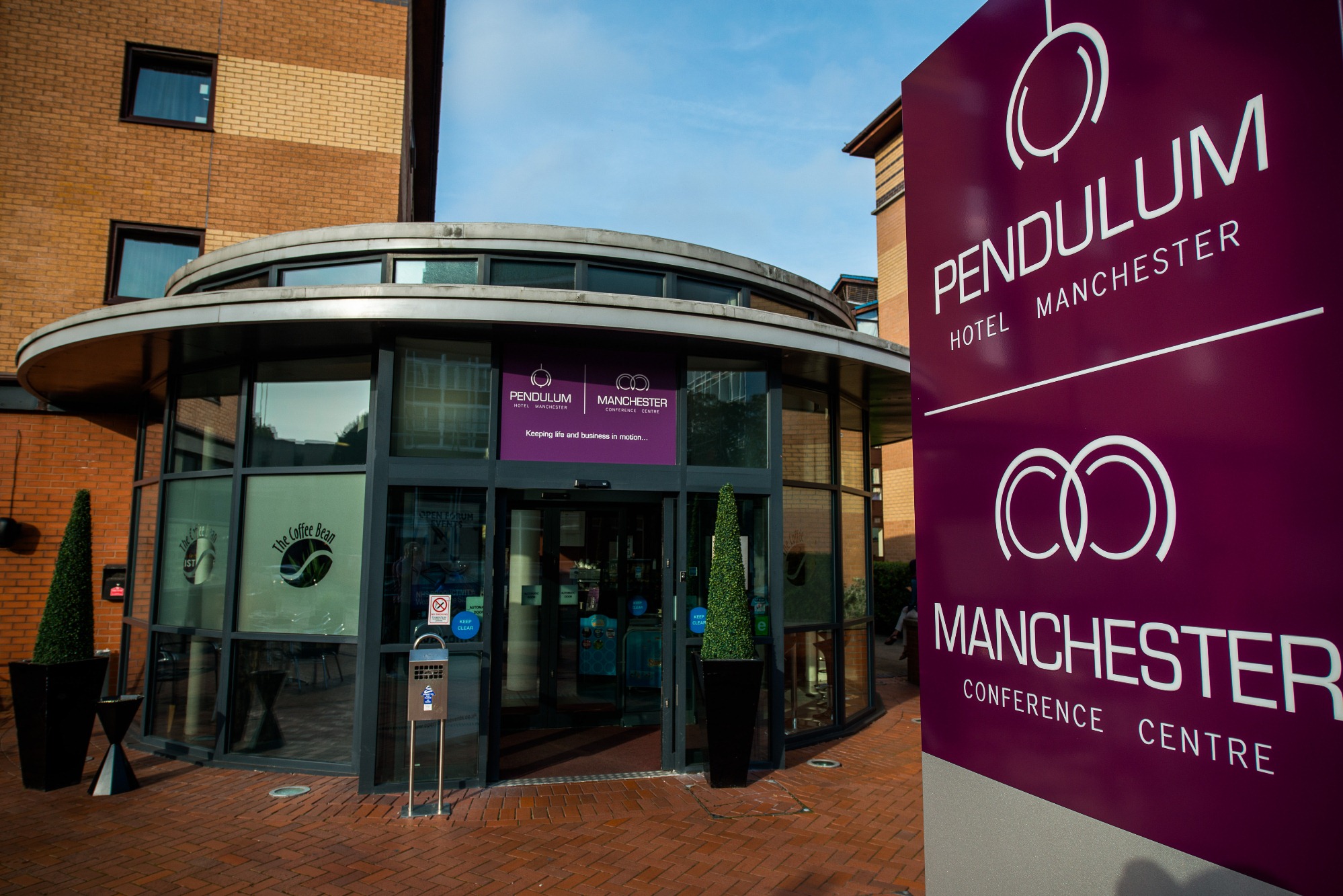 Pendulum Hotel 2