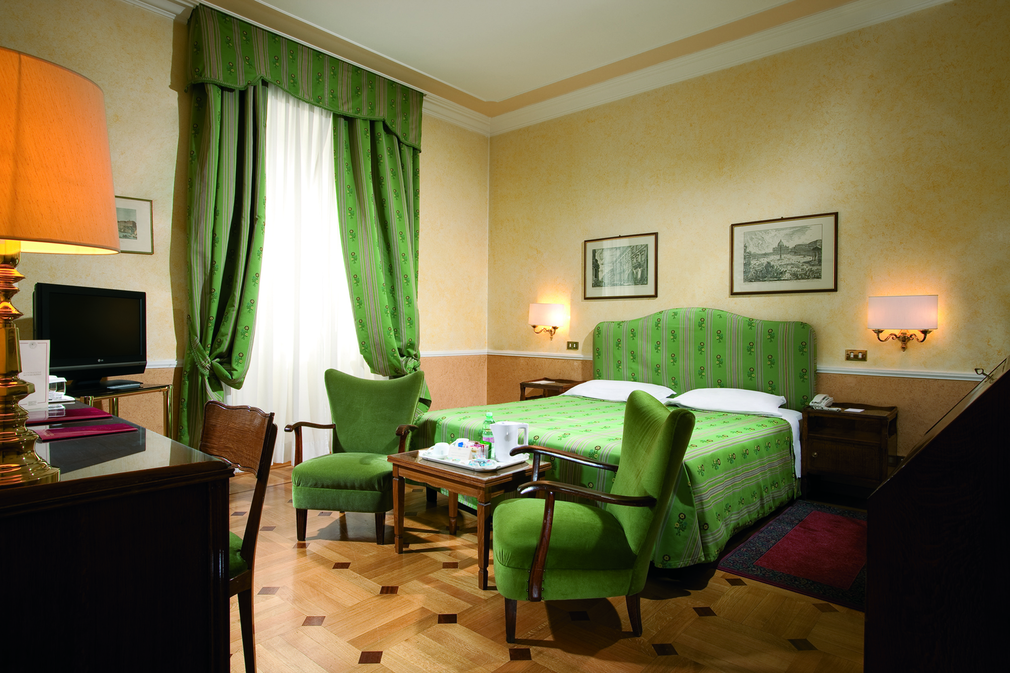 Bettoja Hotel Massimo d'Azeglio 2