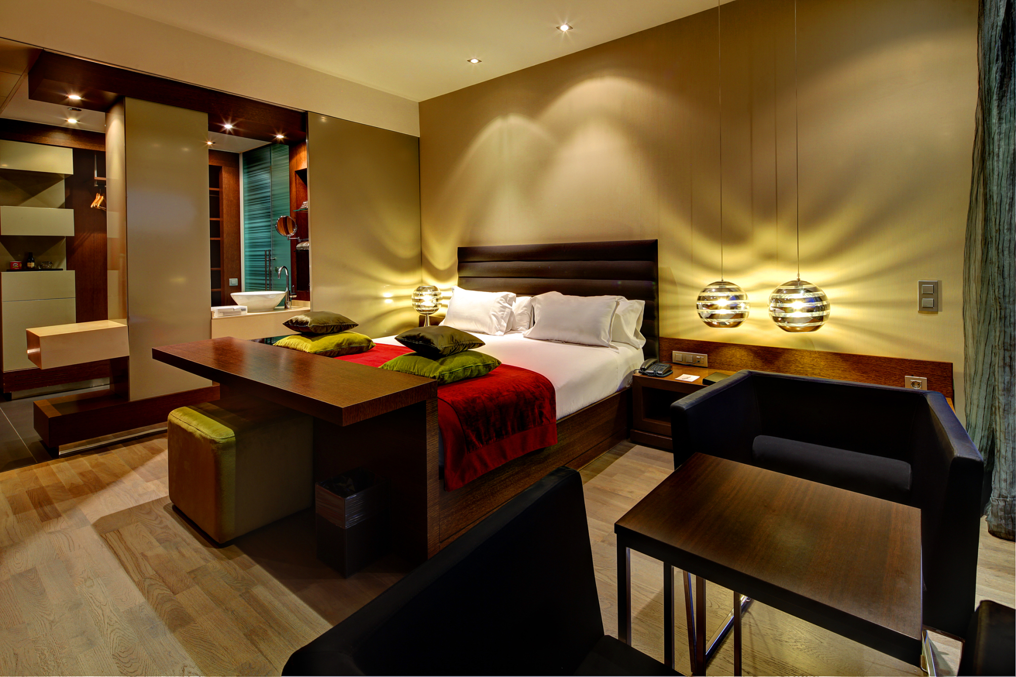 Olivia Plaza Hotel 2