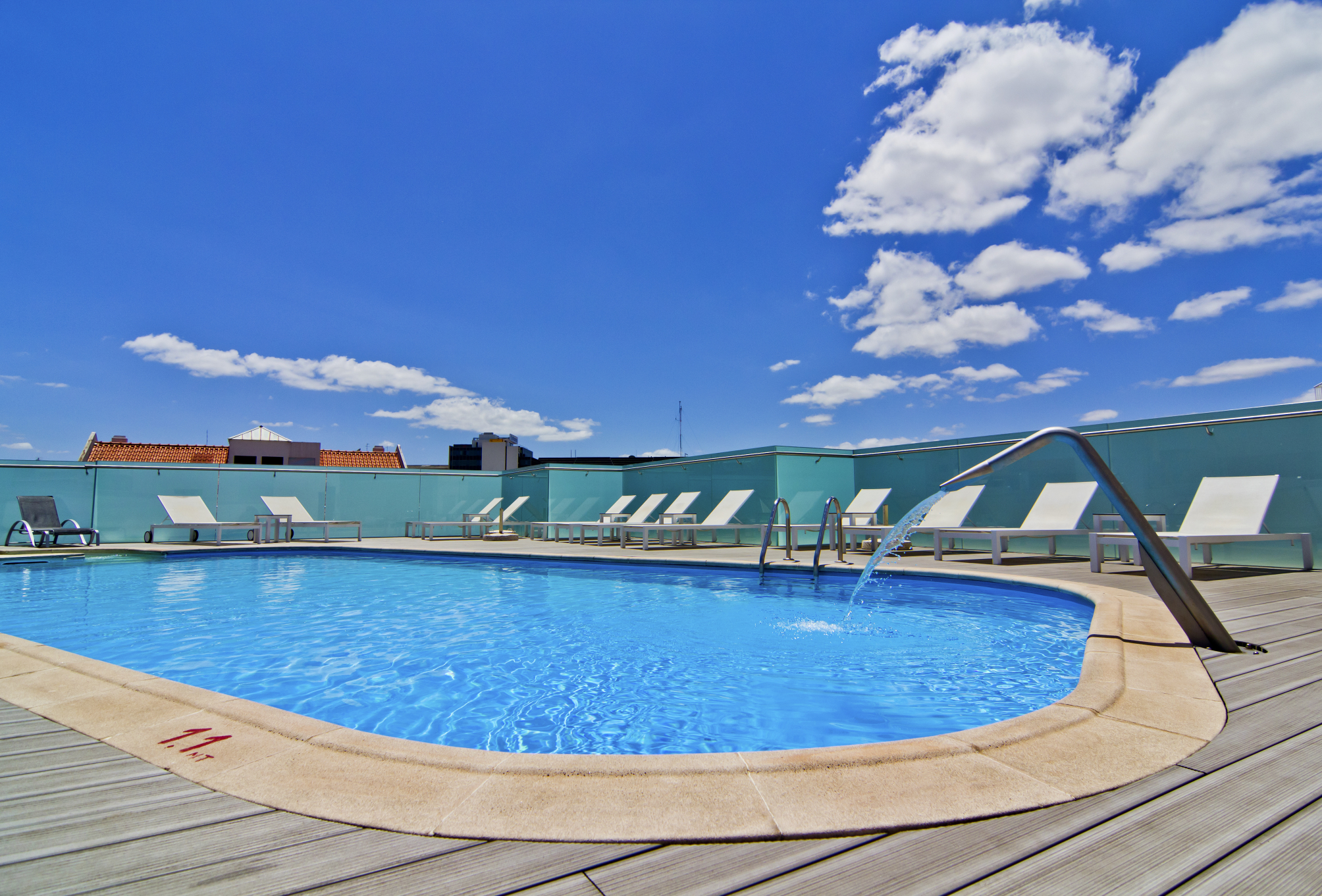 SANA Reno Hotel 2