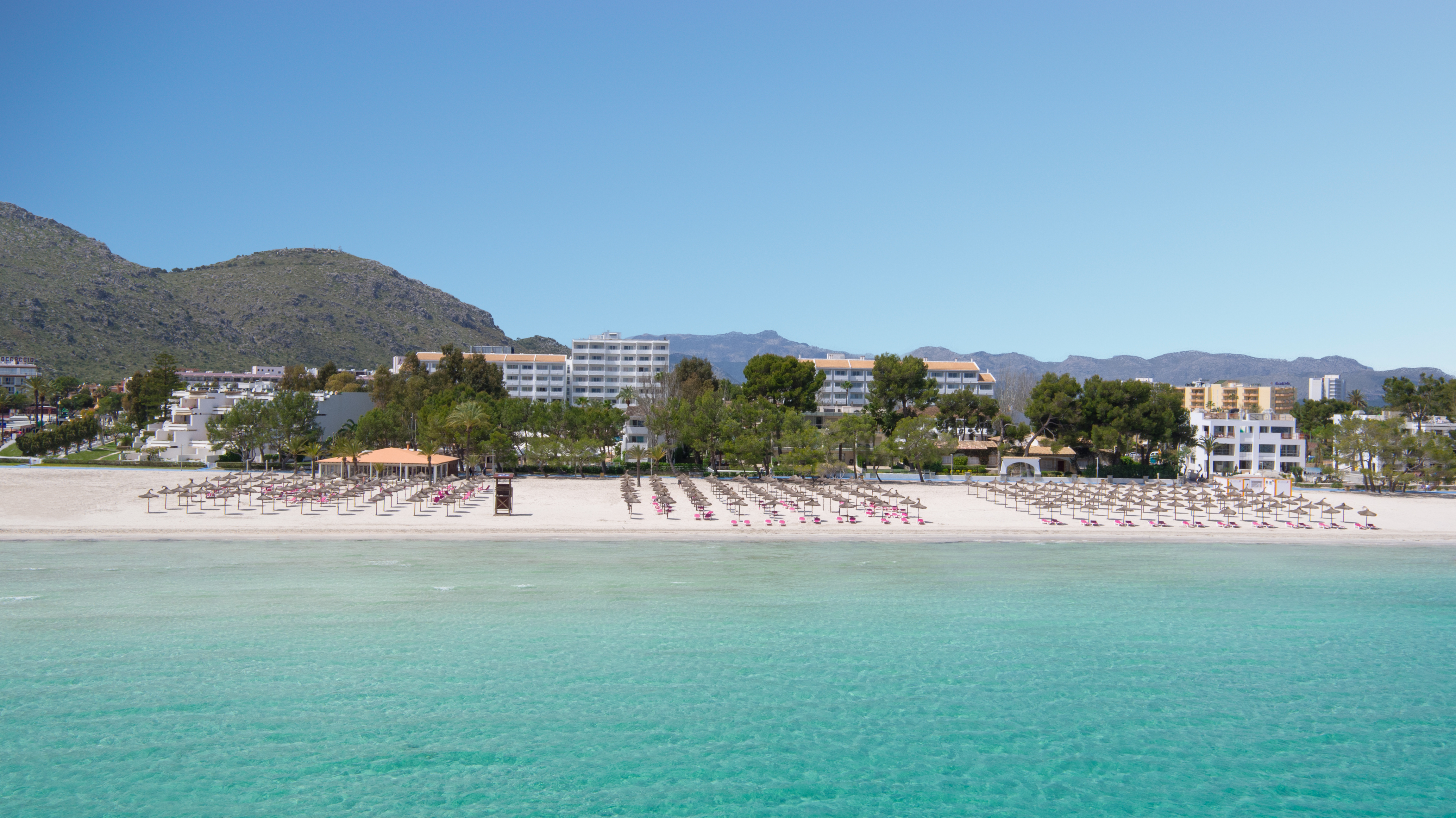 Iberostar Waves Ciudad Blanca 2