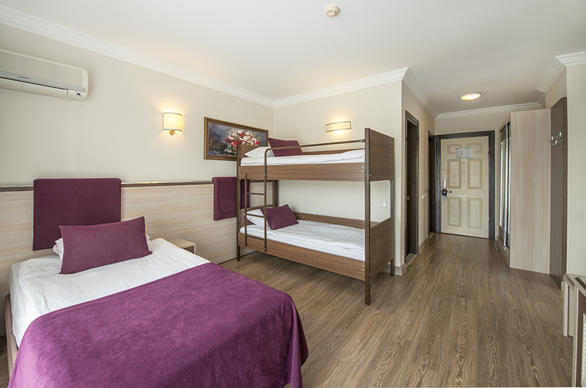 Family Room with Bunk Bed