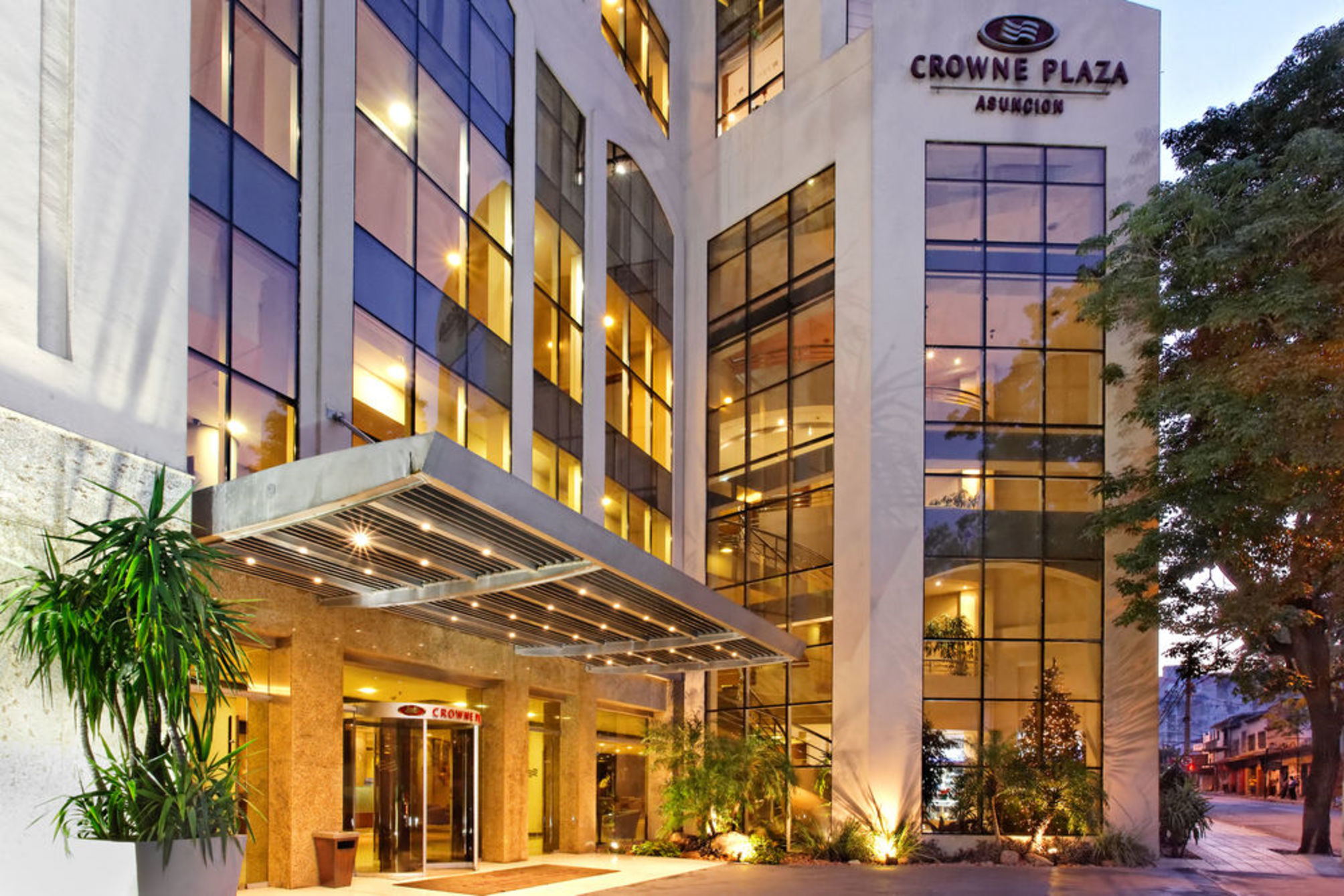 Crowne Plaza ASUNCION by IHG 1