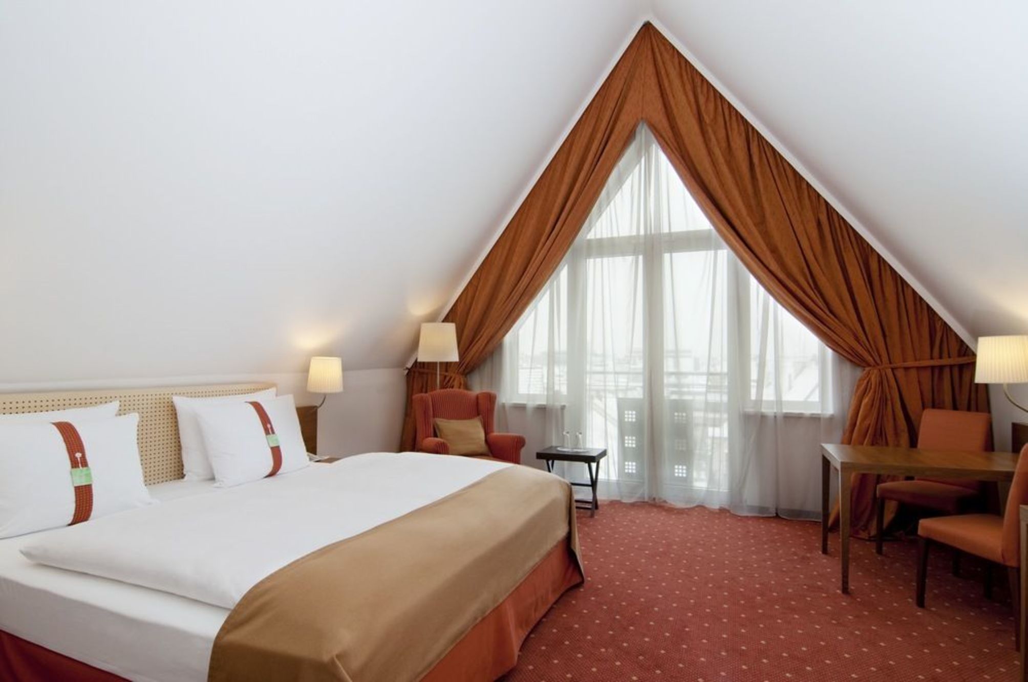 Holiday Inn NÜRNBERG CITY CENTRE by IHG 2
