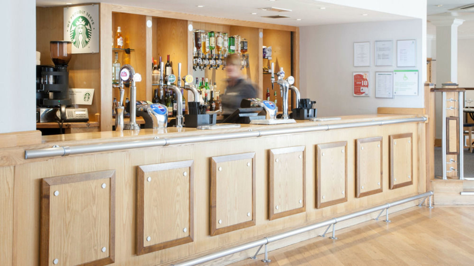 Holiday Inn SWINDON by IHG 1