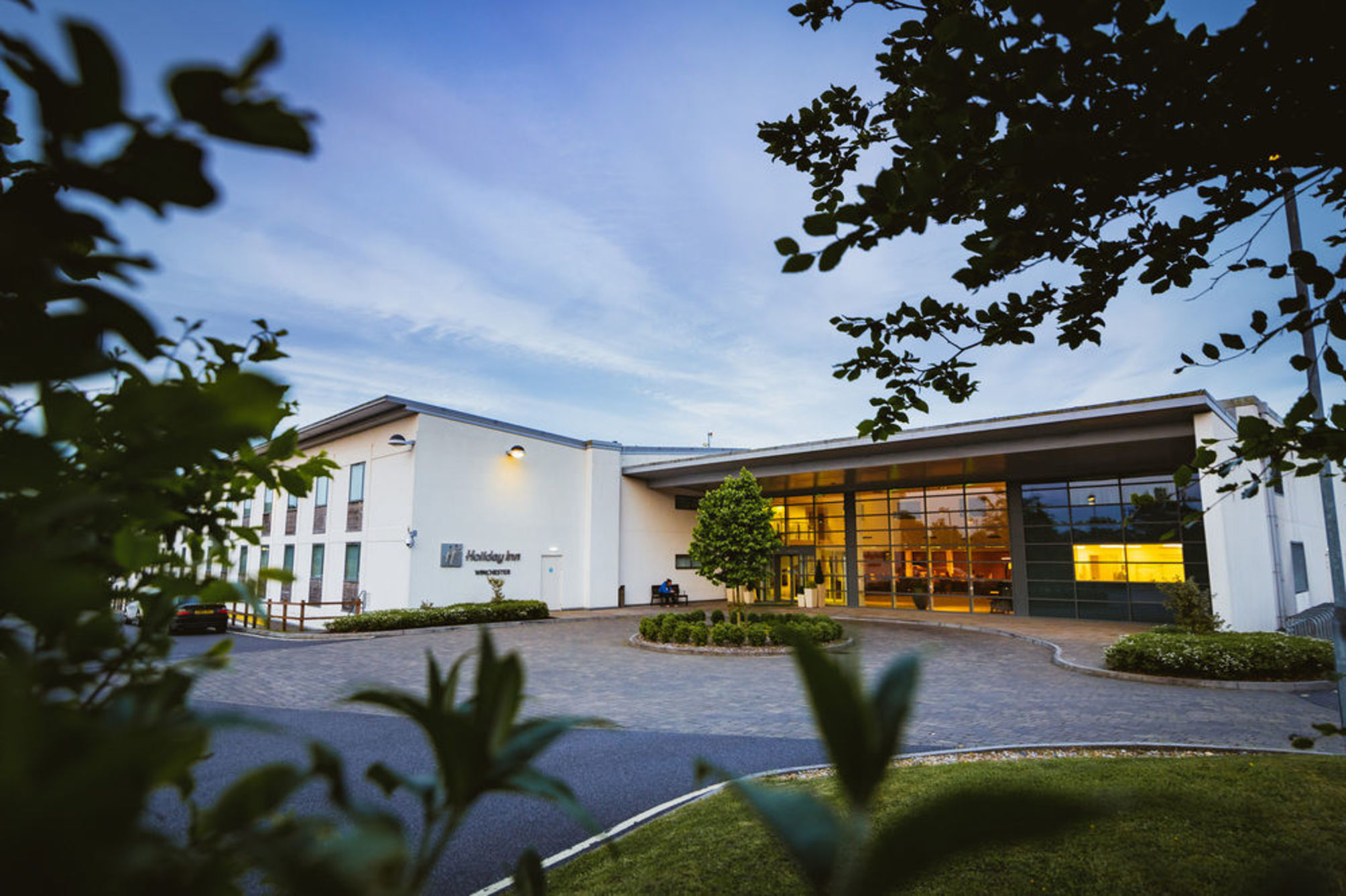 voco WINCHESTER HOTEL & SPA by IHG 1